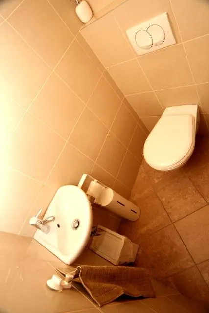  Gozsdu Apartment - photo  : Salle de bain,Salle de bain,Propriété 