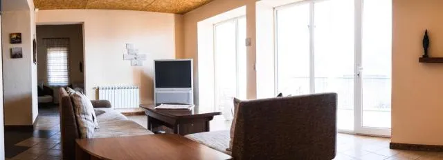  Garni Nature Villa - picture  : TV/entertainment centre 