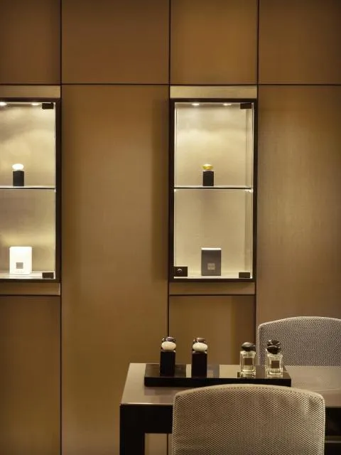  Armani Hotel Dubai - picture  : Decorative detail 