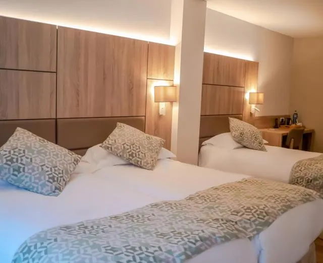  Hotel Princesa Parc - picture  : Bed 