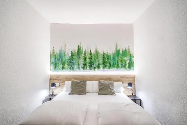  Glaner Hotel Cafe - picture  : Bed,Bedroom,Property 