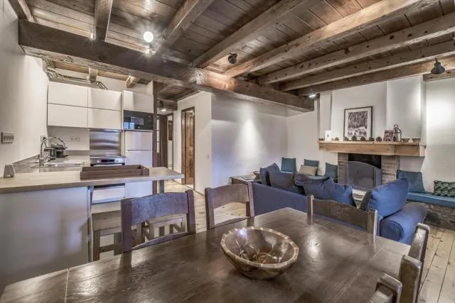  La Pleta Del Tarter Apartments - picture  : Kitchen/kitchenette,Seating area,Dining area 