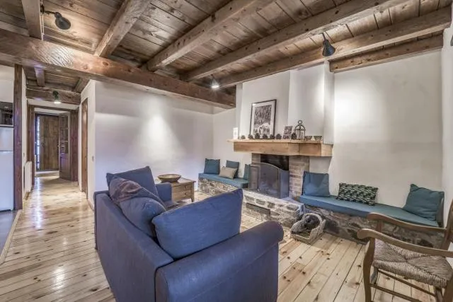  La Pleta Del Tarter Apartments - picture  : Seating area 