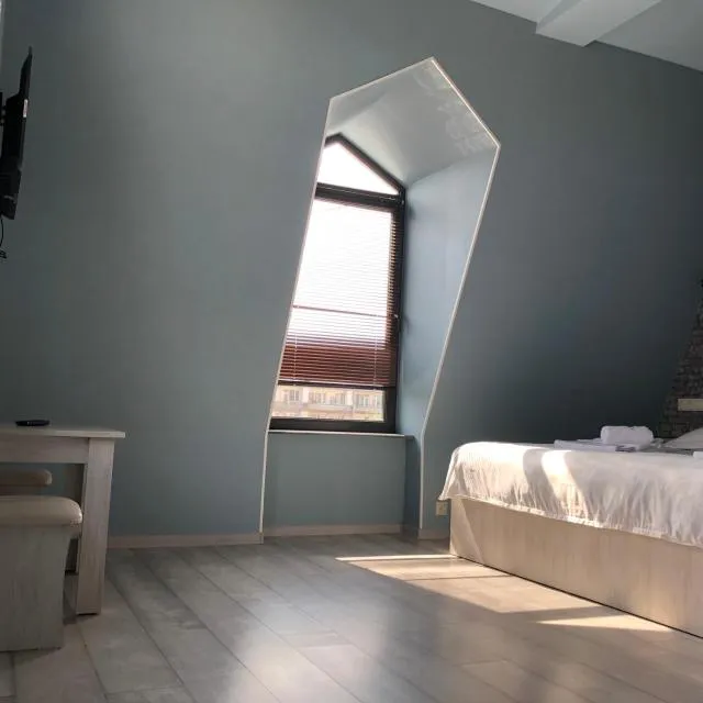  Flamenco Hotel - picture  : Photo of the whole room,Room 