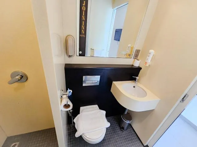 easyHotel Jebel Ali, Dubai - picture  : Toilet,Bathroom,Bathroom,bidet,Property 