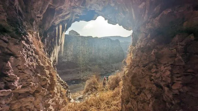  Zove Rural Cottage with garden views - picture  : Mountain view,Natural landscape,Property 