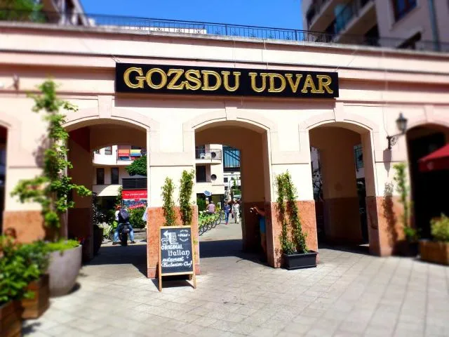  Gozsdu Apartment - photo  : Façade/entrée,Façade/entrée,Logo/enseigne de la propriété,Propriété 