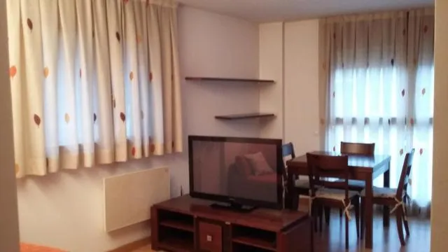  P&C Nuria - picture  : TV/entertainment centre,TV and multimedia,Dining area,Property 