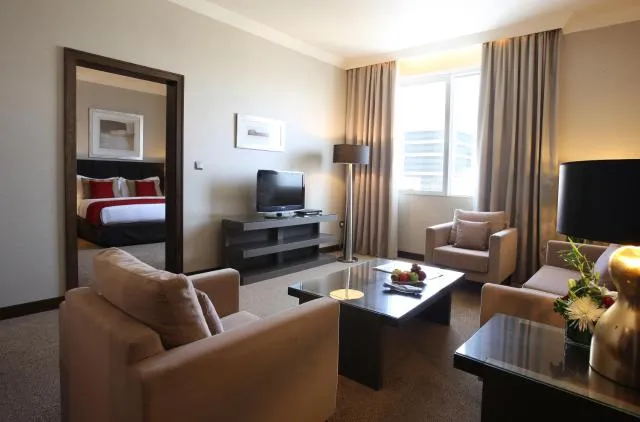  Ramada Downtown Abu Dhabi - picture  : Seating area,TV/entertainment centre,Living room,Property 