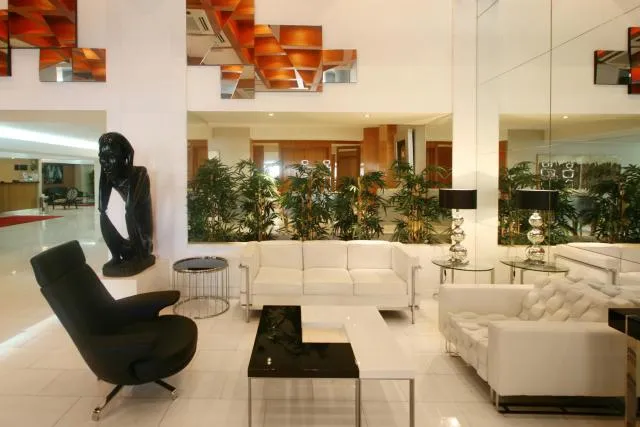  Hotel Presidente Luanda - picture  : Nearby landmark,Lobby or reception,Property 