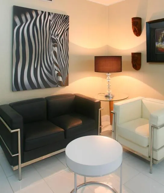  Hotel Presidente Luanda - picture  : Seating area,Living room,Lobby or reception,Property 