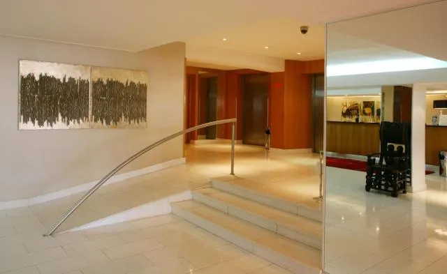  Hotel Presidente Luanda - picture  : Nearby landmark,Lobby or reception,Property 