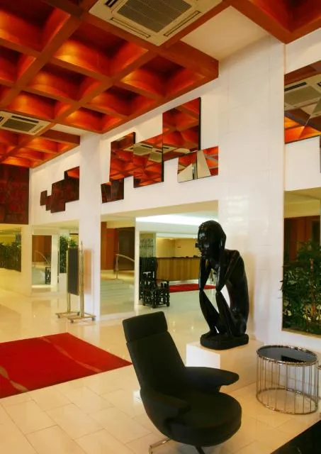  Hotel Presidente Luanda - picture  : Lobby or reception,Decorative detail,Property 