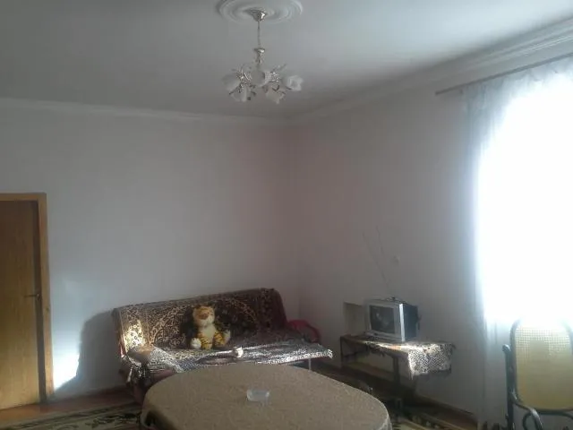  Spandaryan House - picture  : Seating area,Bed,Property 