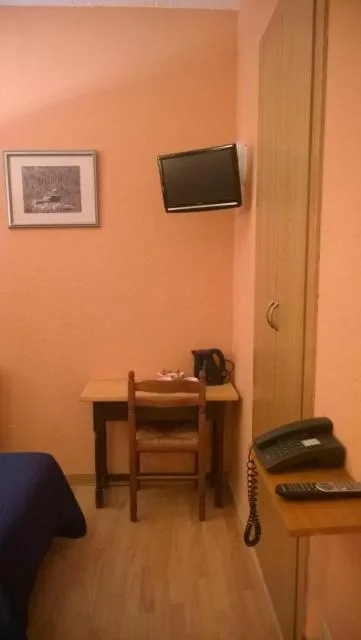  Hotel Roc de St Miquel & Apartment - picture  : TV/entertainment centre,TV and multimedia,Bedroom,Property 