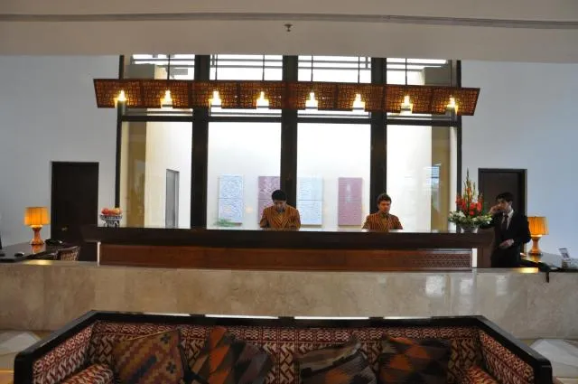  Kabul Serena Hotel - picture  : Lobby or reception,Property 