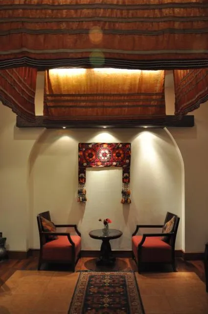  Kabul Serena Hotel - picture  : Seating area,Lounge or bar,Property 