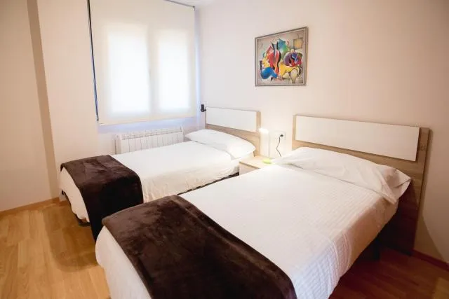  Apartaments Ashome - picture  : Bed,Bedroom,Property 