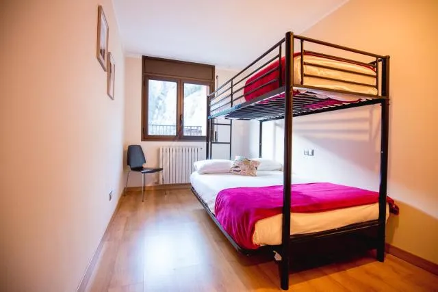  Apartaments Ashome - picture  : Off site,bunk bed,Room 