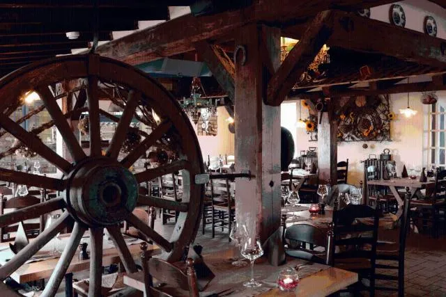  Hotel Restaurant D'Hofstee - picture  : Restaurant/places to eat,Fitness centre/facilities,Property 