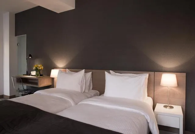  Nova Hotel Yerevan - picture  : Bed,Bed,Photo of the whole room,Decorative detail,Bedroom,Property,Room 