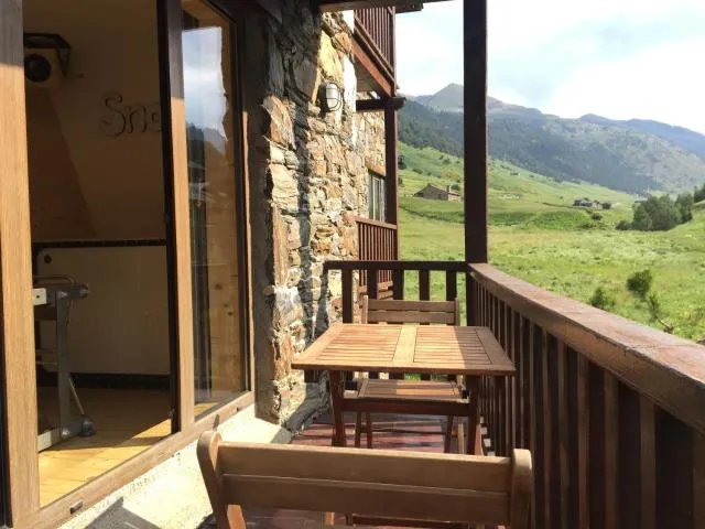 SnowSun -Vacances Pirinenca - picture  : Patio/outdoor area,Balcony/terrace,Mountain view,View,Balcony/Terrace,Property 