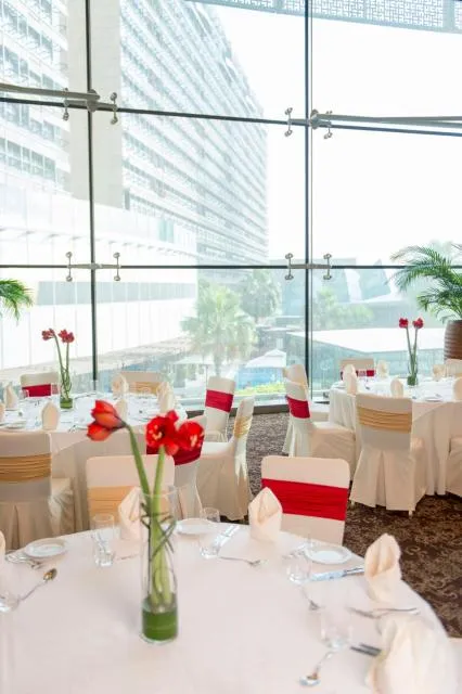  Burjuman Arjaan by Rotana - Dubai - picture  : Toilet,Property building,View,Banquet/Function facilities,Property 