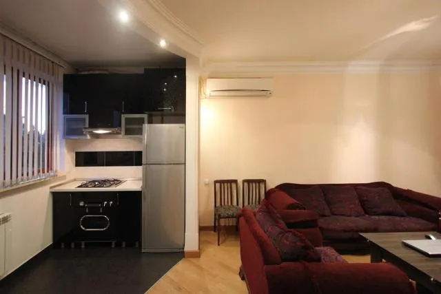  Caliseum Sayat-Nova 33 - picture  : Kitchen/kitchenette,Seating area,Dining area 