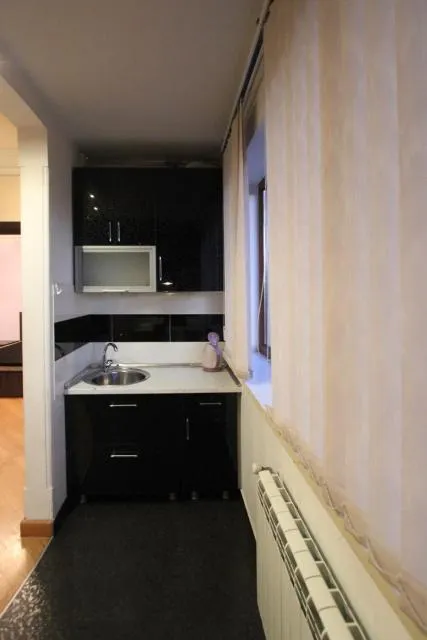  Caliseum Sayat-Nova 33 - picture  : Kitchen/kitchenette 