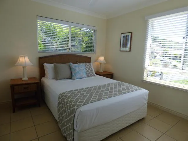  Villa Mar Colina - picture  : Restaurant/places to eat,Bed,Nearby landmark,City view,View,Bedroom,Property 