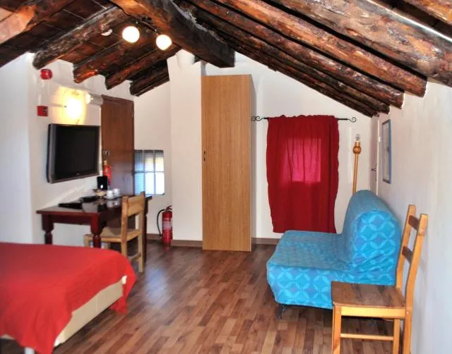  Hotel Roc de St Miquel & Apartment - picture  : Restaurant/places to eat,Seating area,Dining area,TV/entertainment centre,Photo of the whole room,Room 