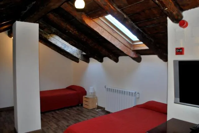  Hotel Roc de St Miquel & Apartment - picture  : Restaurant/places to eat,Seating area,TV/entertainment centre,Bed,Bedroom,Property 