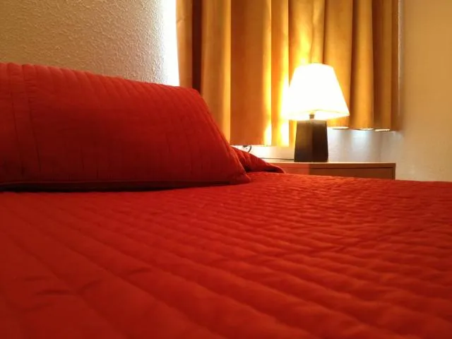  Hotel Roc de St Miquel & Apartment - picture  : Seating area,Bed,Bed,Room 