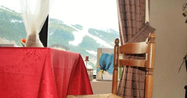  Hotel Roc de St Miquel & Apartment - picture  : Restaurant/places to eat,Property 