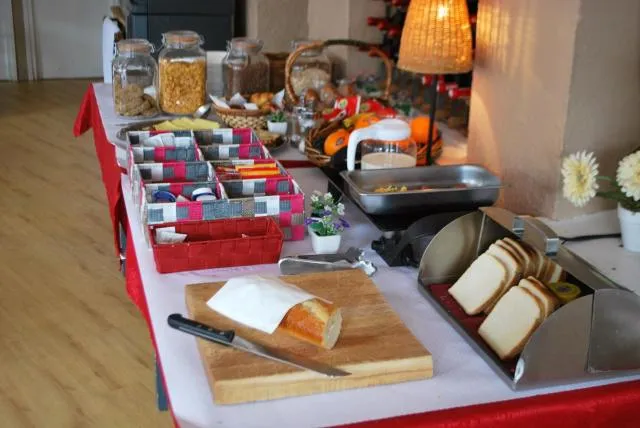  Hotel Roc de St Miquel & Apartment - picture  : Food,Food,Breakfast,Continental breakfast,Buffet breakfast,Property 