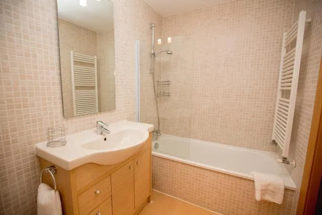  Apartaments Ashome - picture  : Bathroom,Bathroom,Property 