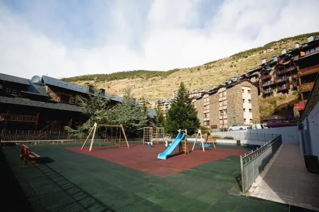  Apartaments Ashome - picture  : Children play ground,Area and facilities,Property 