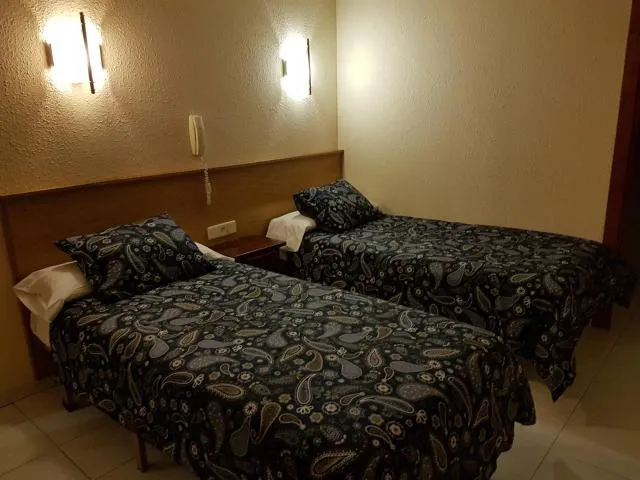  Hotel Arinsal - picture  : Bed 