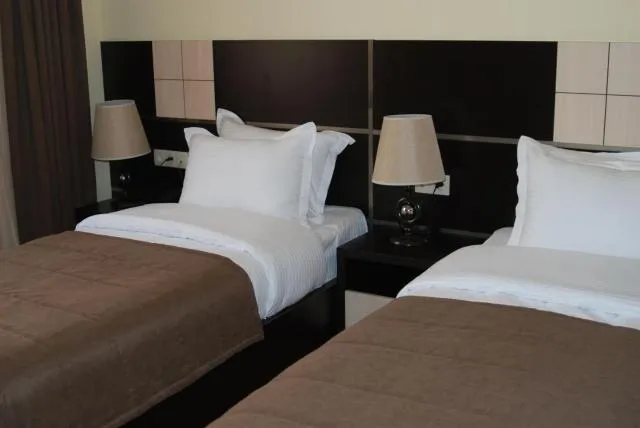  Hotel Lilia Yerevan - picture  : Bed,Bedroom,Property 