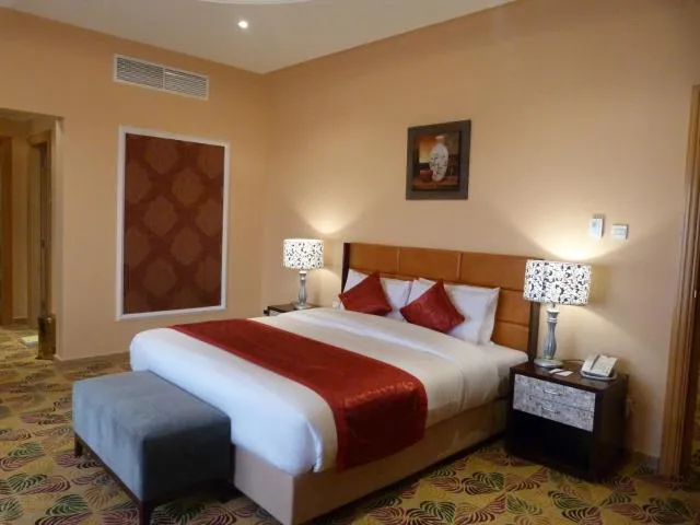  Red Castle Hotel - Managed by Aoudi Consultants - picture  : Bed,Bedroom,Property 