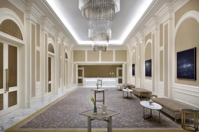  Address Boulevard - picture  : Lounge or bar,Property 