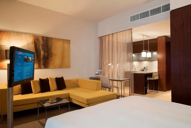  Centro Capital Centre By Rotana - picture  : Bed,Room 