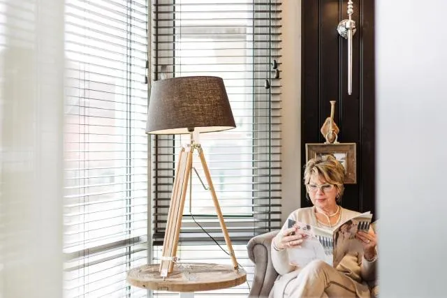  West Bay - picture  : Drinks,Property 