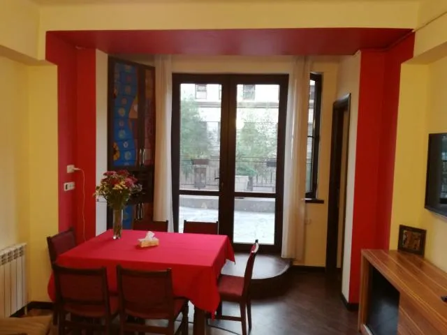  Yerevan center apartment 5A - cover picture 