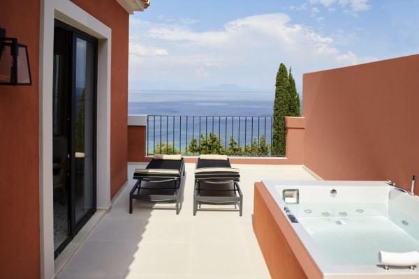 MarBella Nido Suite Hotel &  Villas