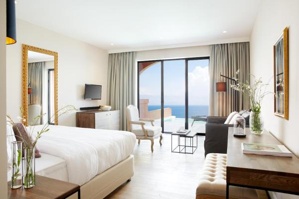 MarBella Nido Suite Hotel &  Villas