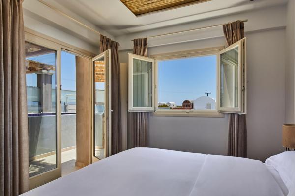 Sea Breeze Santorini Beach Resort, Curio Collection by Hilton