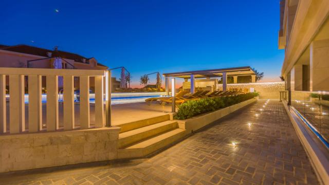 Luxury Aparthotel Makarska — photo 13