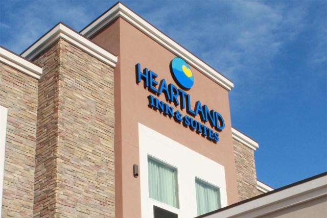 Heartland Inn & Suites — photo 1