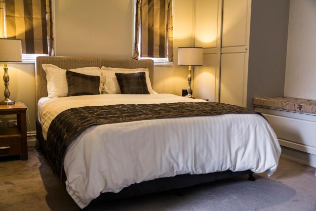 Simmers Serviced Apartments — photo 22